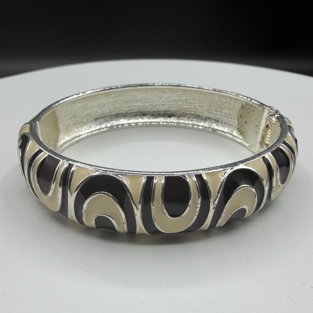 Black Ivory Enamel Silver Tone Hinged Bangle Bracelet Abstract Mod Statement